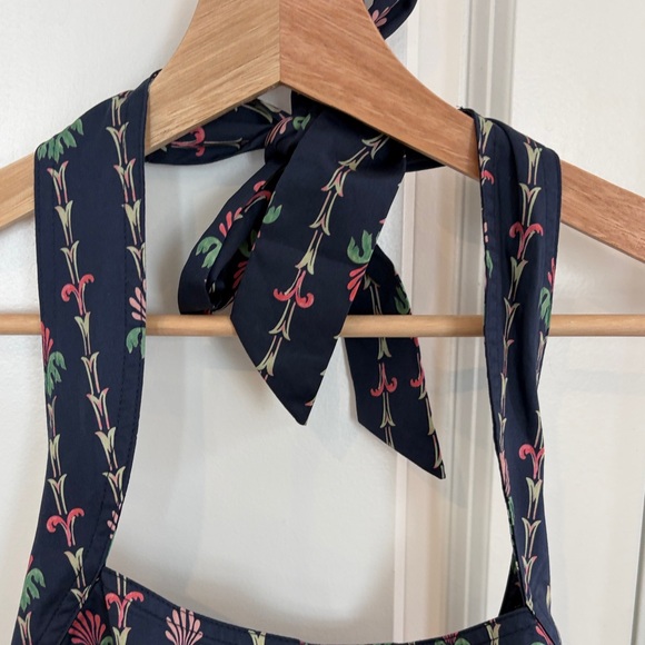 NWT Hill House Size Medium Tie Dress Blue Pink White with pockets - Picture 7 of 7